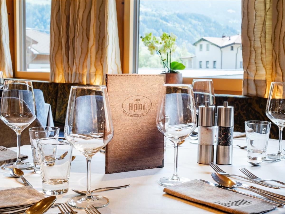 Hotel Alpina Ried im Zillertal Eksteriør billede